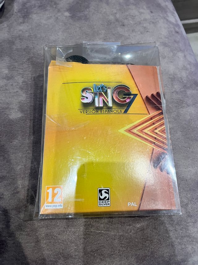 Wii Let's Sing 7 con 2 microfoni