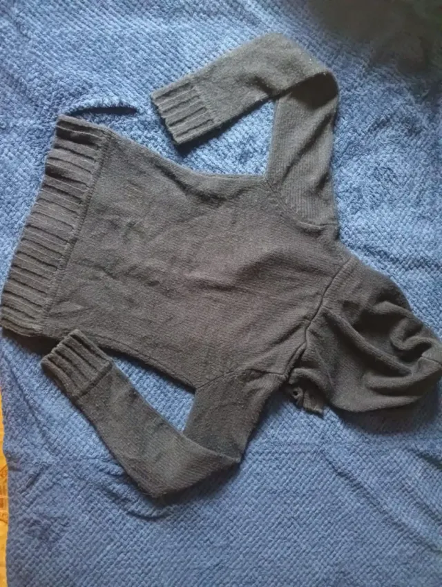 Chaqueta Bershka de punto con Capucha