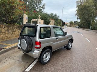 MITSUBISHI MONTERO IO KAITEKI