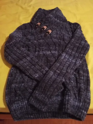 Jersey trenzado cuello alto gris talla L