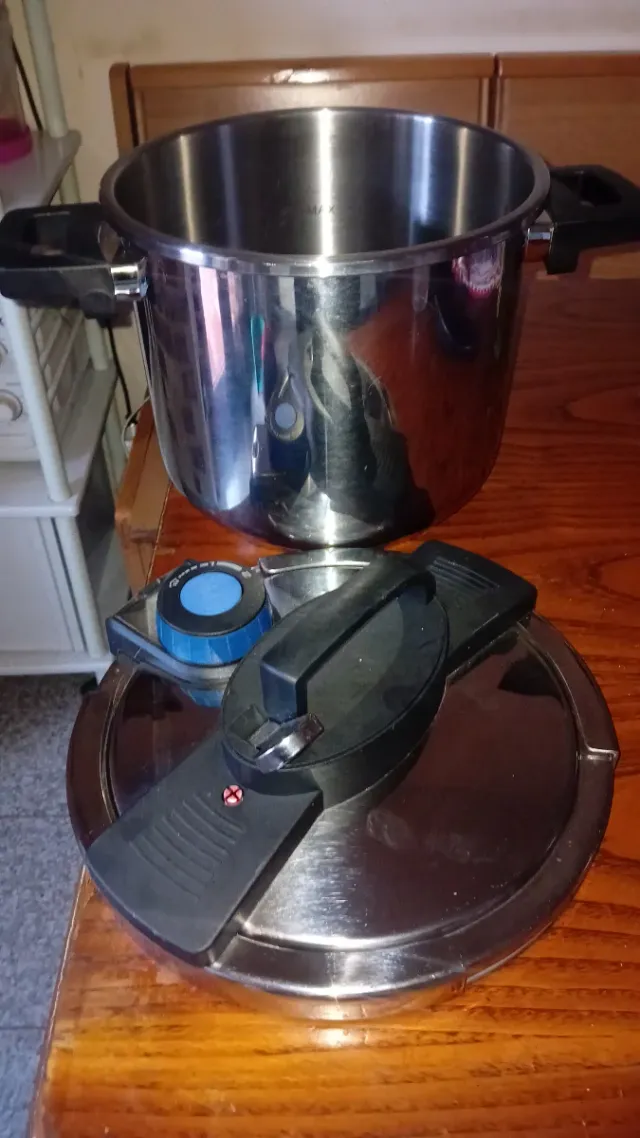 Pentola a pressione intelligente