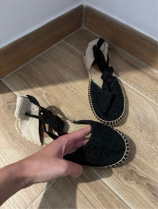 Alpargatas esparto negras Etam