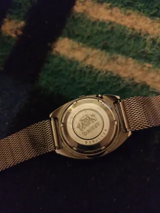 Reloj Orient Plata y Negro vintage