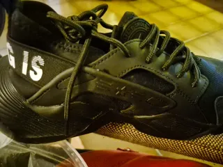 Zapatillas seguridad reforzadas negras