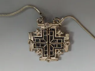Cadena con Cruz de Jerusalén en Plata 925 - 10.7gr