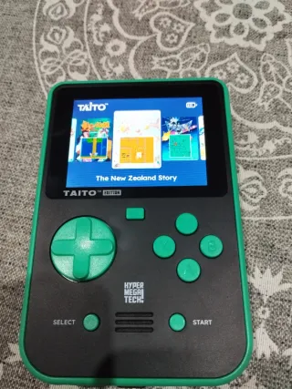 Consola Taito Super Pocket Edición Limitada