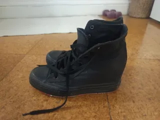 Zapatillas altas negras