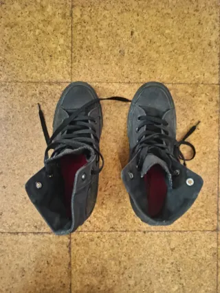 Zapatillas altas negras