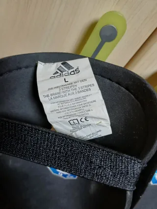 FÚTBOL SALA EQUIPACIÓN PORTERO