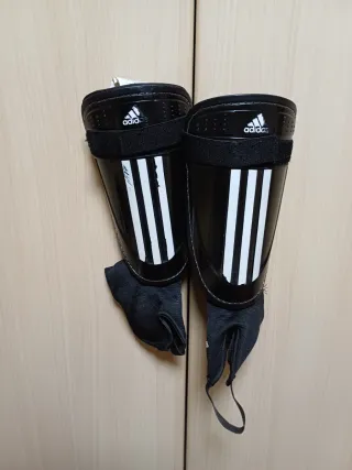 FÚTBOL SALA EQUIPACIÓN PORTERO