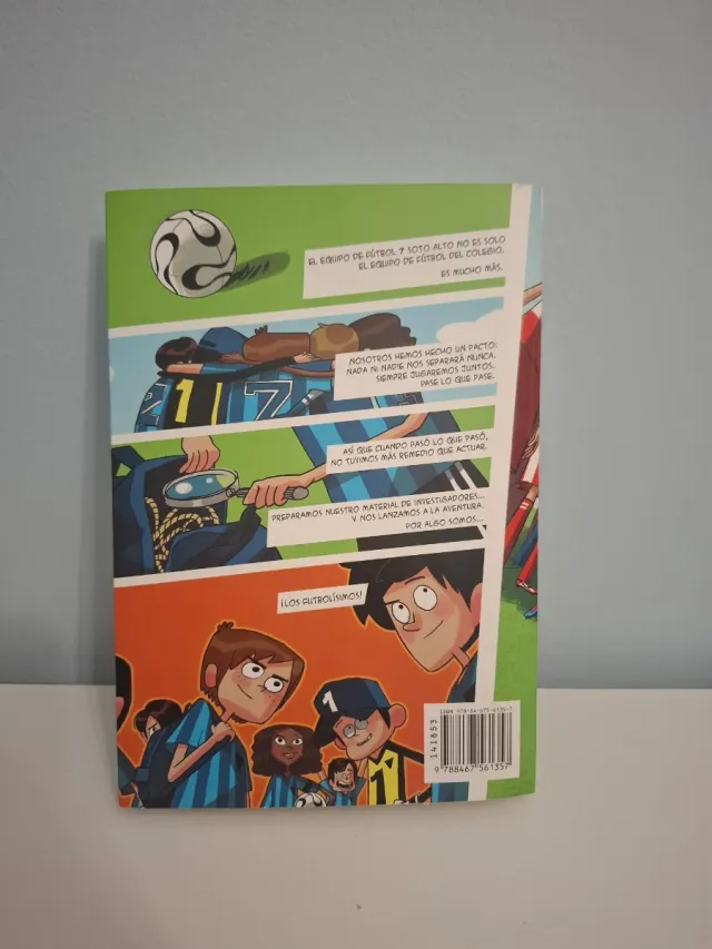 Los Futbolísimos 1: El misterio de los árbitros...