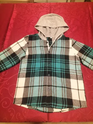 Camisa de cuadros con capucha para niño