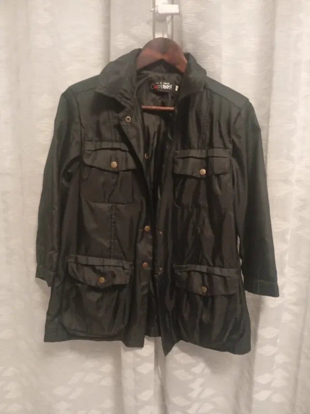 Cazadora Copines negra