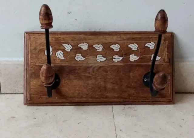 Appendiabiti vintage in legno e ferro battuto