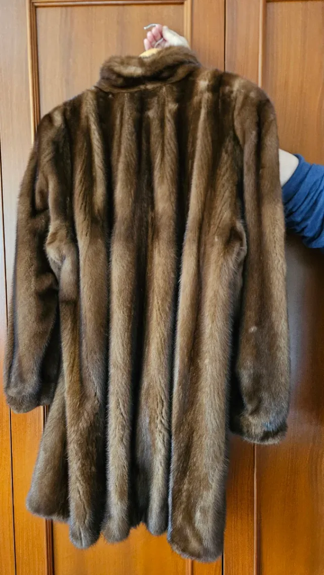 Chaquetón de piel marrón talla 50