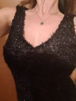 Abito da sera nero e tratti in argento