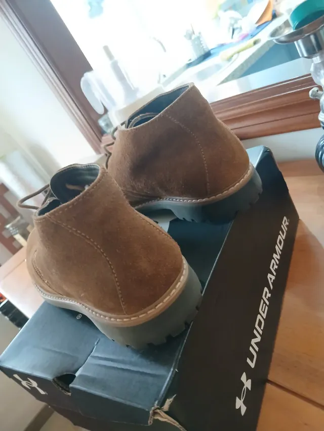 Botas elegantes de hombre