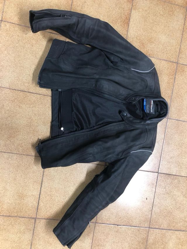 Traje Moto BMW Motorrad Atlantis 4 y botas.