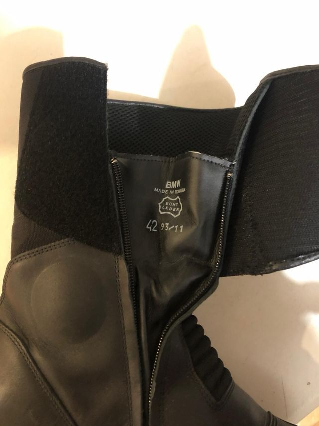 Traje Moto BMW Motorrad Atlantis 4 y botas.