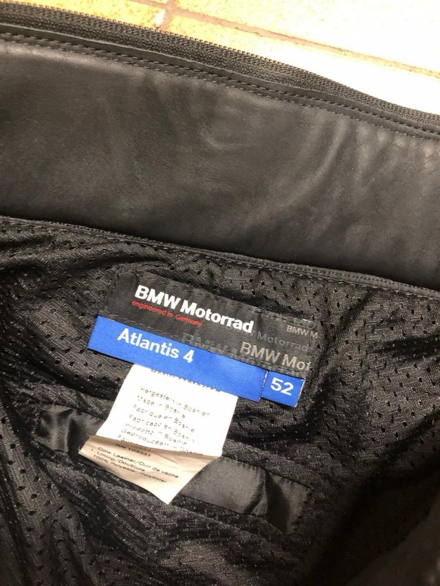 Traje Moto BMW Motorrad Atlantis 4 y botas.