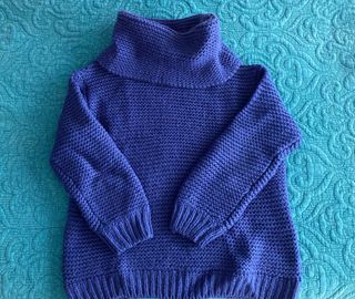 Jersey cuello vuelto azul