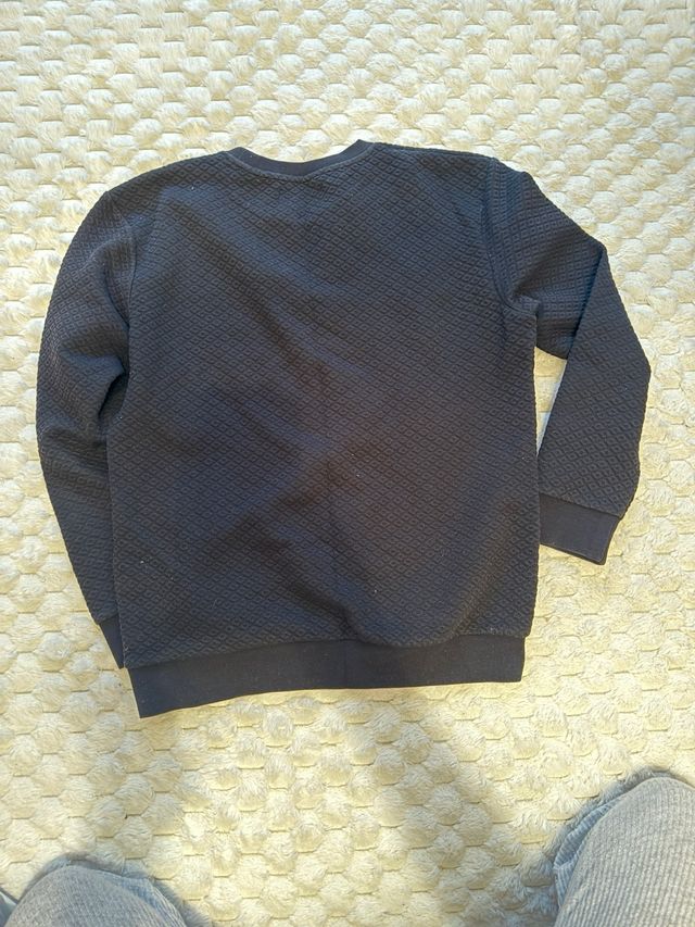 Sudadera Zara azul texturizada