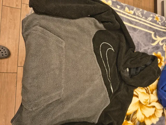 Felpa Nike Grigia e Nera