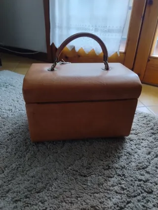Beauty case vintage con chiave