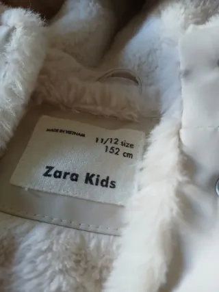 Parka Zara beige 11-12 años impermeable