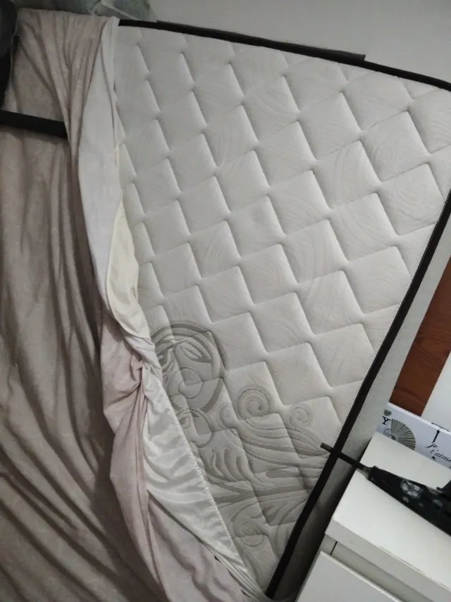 Colchón de cama individual de 135