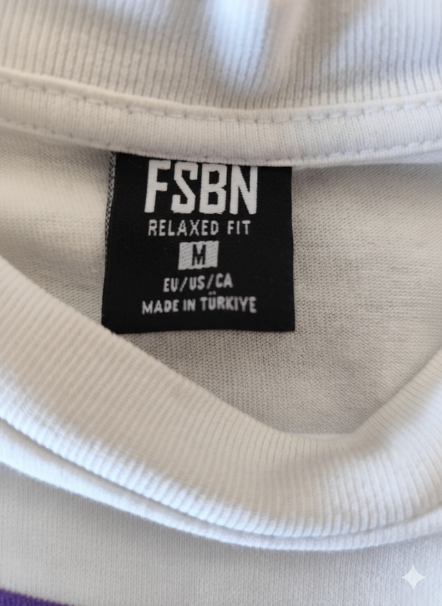 Camiseta blanca con diseño