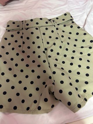 Falda pantalón verde lunares negros