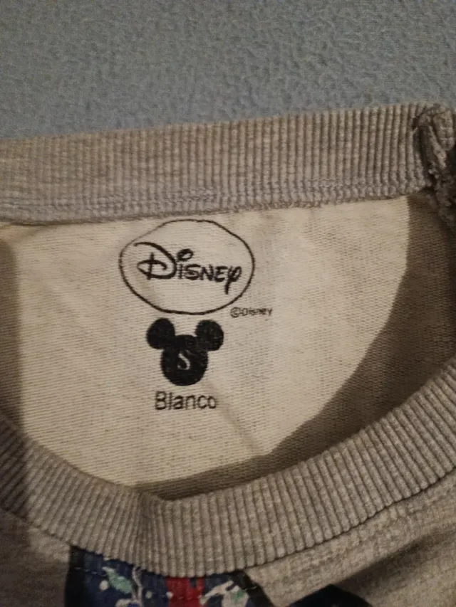 Sudadera Disney Daisy Duck Estampado Cerezas