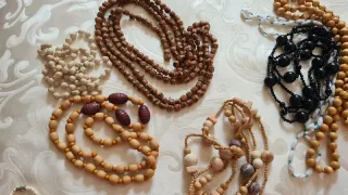 Lotto di collane vintage in vari materiali