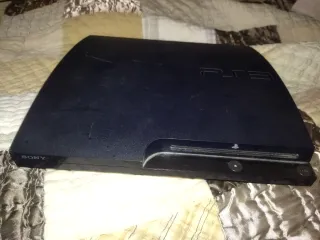 PlayStation 3 Slim Negra