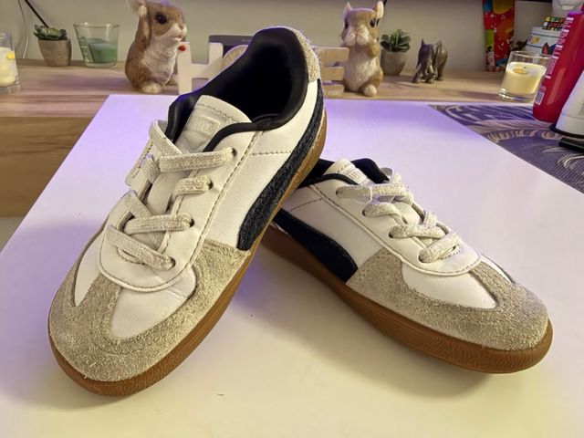 Zapatillas Puma Palermo Blancas y Grises