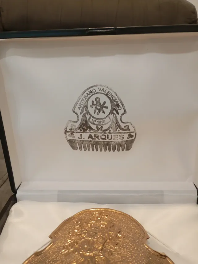 Peinetas de oro J. Arques