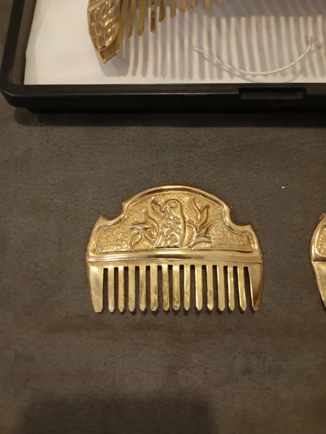 Peinetas de oro J. Arques