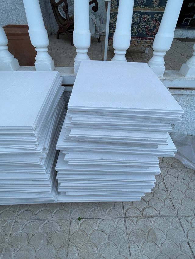 Placas de escayola con perfiler