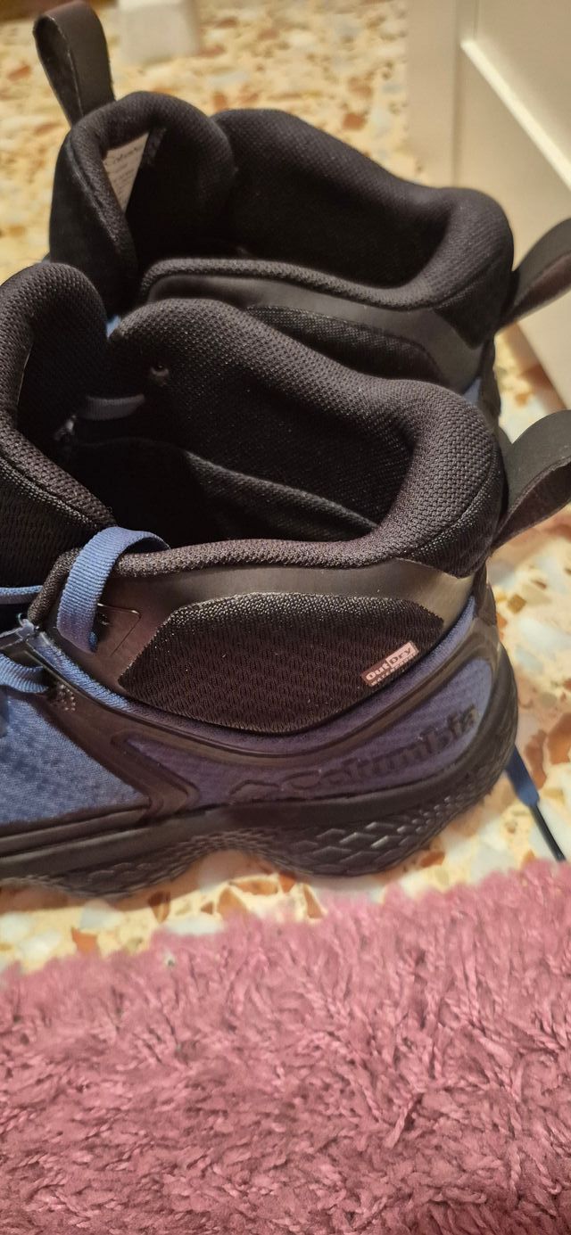 Botas Columbia Titanium Escape Thrive Azul/Negro