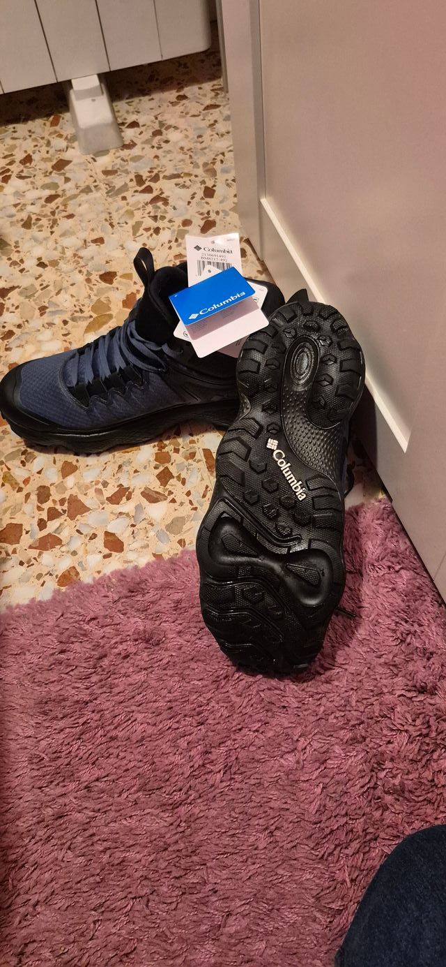 Botas Columbia Titanium Escape Thrive Azul/Negro