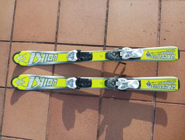 Esquís volk Racetiger 100