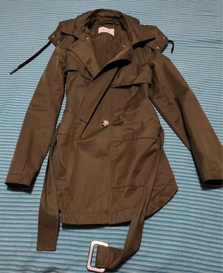 Gabardina verde chica