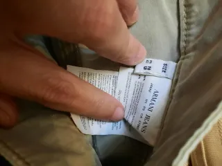 Pantalón Armani Jeans caqui claro