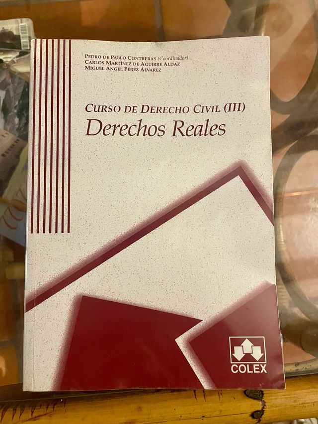 Curso de Derecho Civil III Derechos Reales