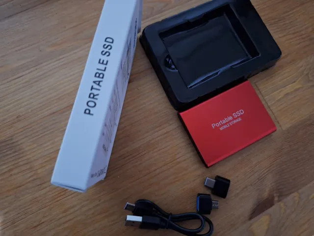 Disco Duro Externo SSD 8TB Rosso