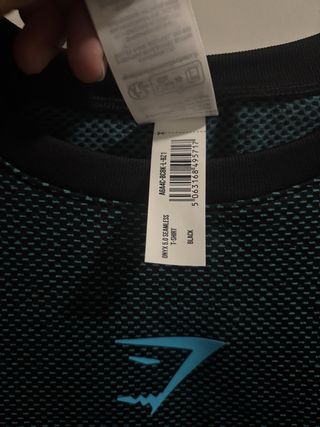 Camiseta Gymshark Negra y Turquesa Talla L