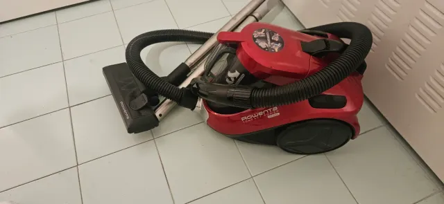 Aspiradora Rowenta Roja