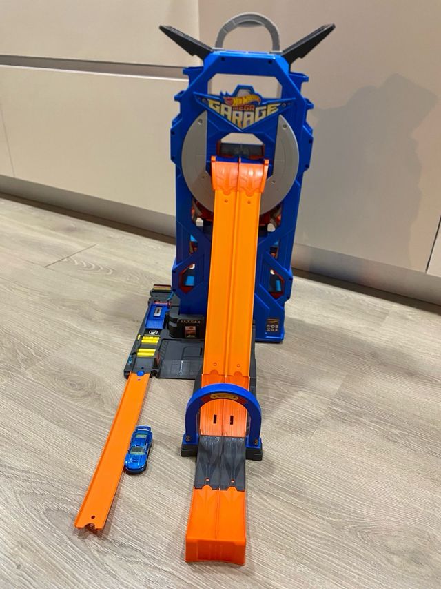 Pista Hot Wheels Mega Garage
