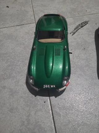 Maquetas Jaguar y Porsche 1/18